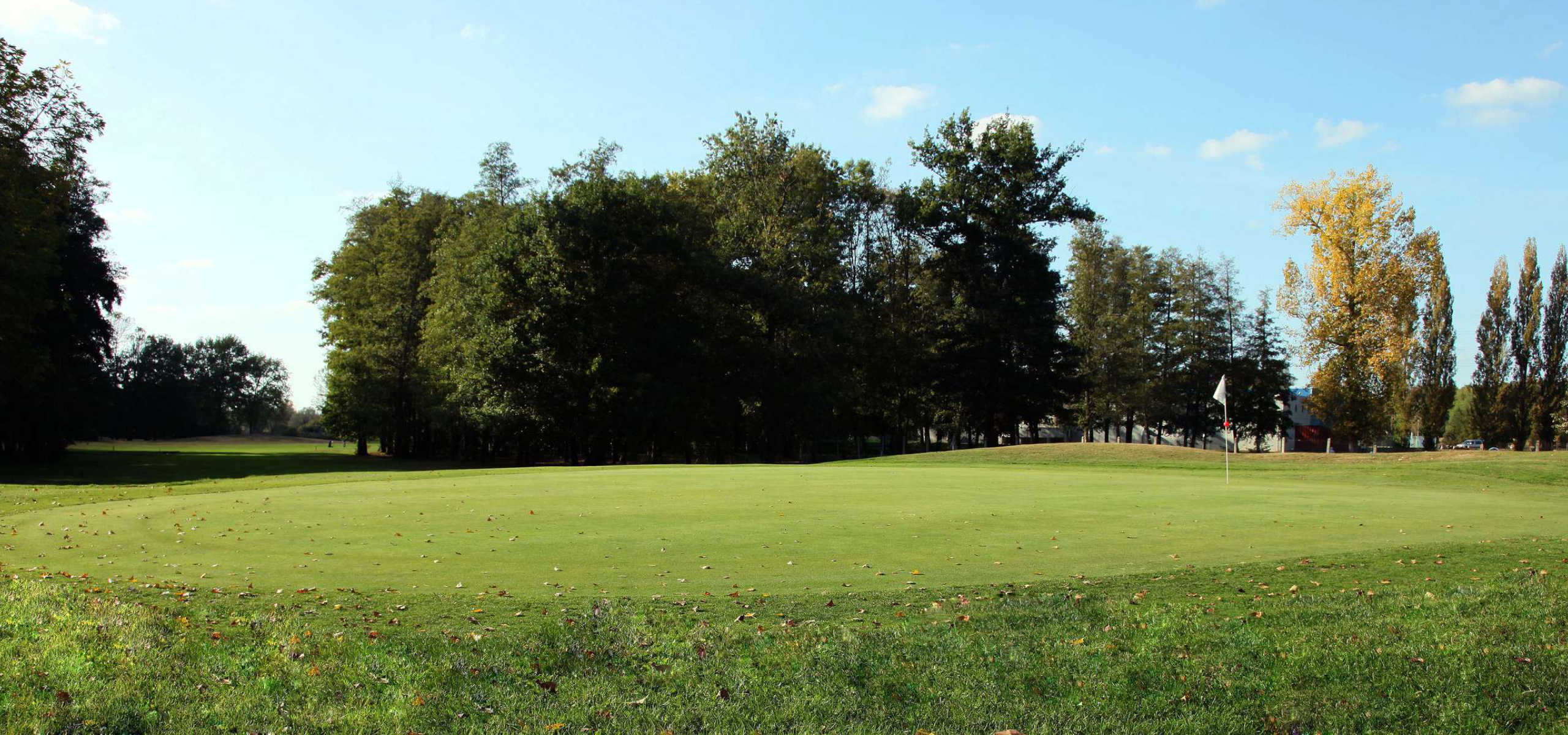 {Golf Club de Périgueux} Distances of the Golf Club de Périgueux