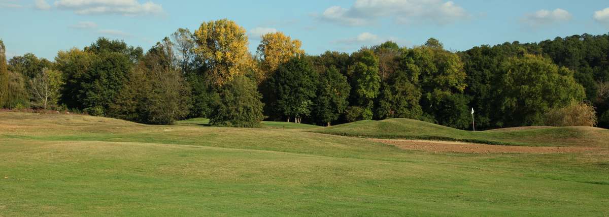 {Golf Club de Périgueux} Les drapeaux de l'école de Golf de Périgueux