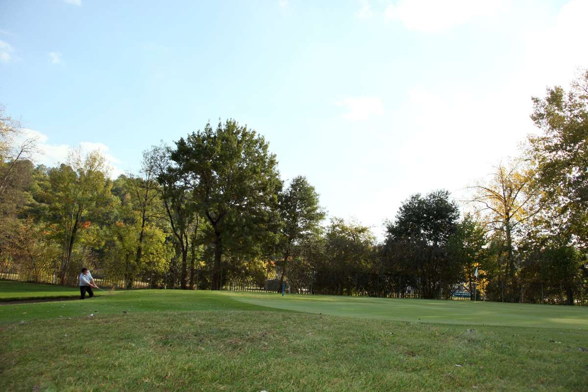 {Golf Club de Périgueux} Les drapeaux de l'école de Golf de Périgueux